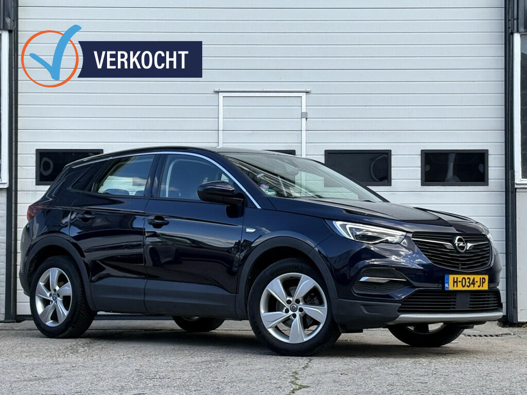 Opel-Grandland X-thumb